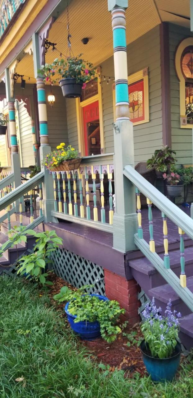 The Mardi Gras House Bed & Breakfast Mobile Dış mekan fotoğraf