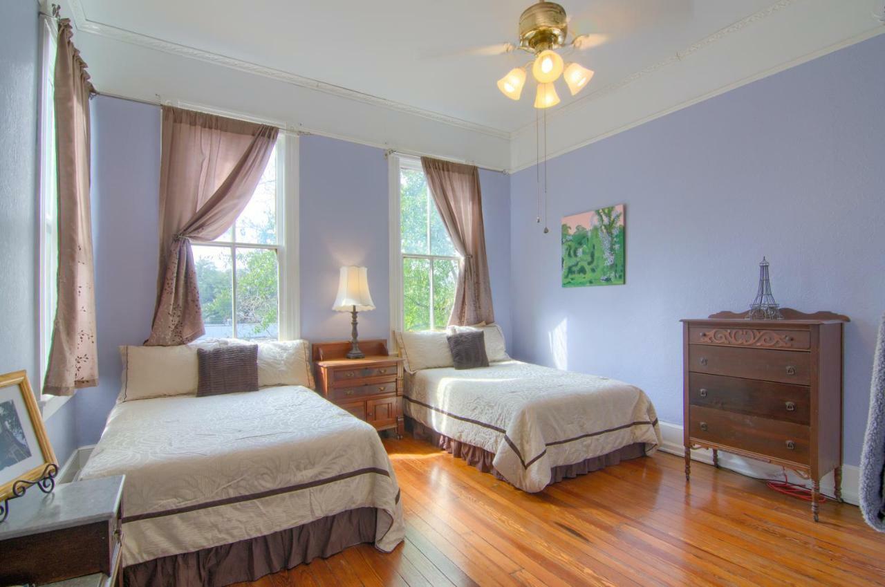 The Mardi Gras House Bed & Breakfast Mobile Dış mekan fotoğraf