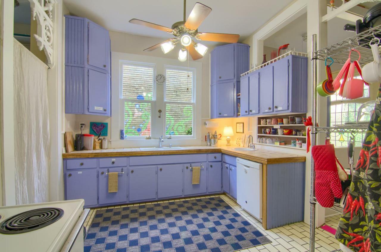The Mardi Gras House Bed & Breakfast Mobile Dış mekan fotoğraf